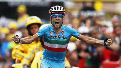 Nibali wint op fraaie wijze de negentiende etappe !